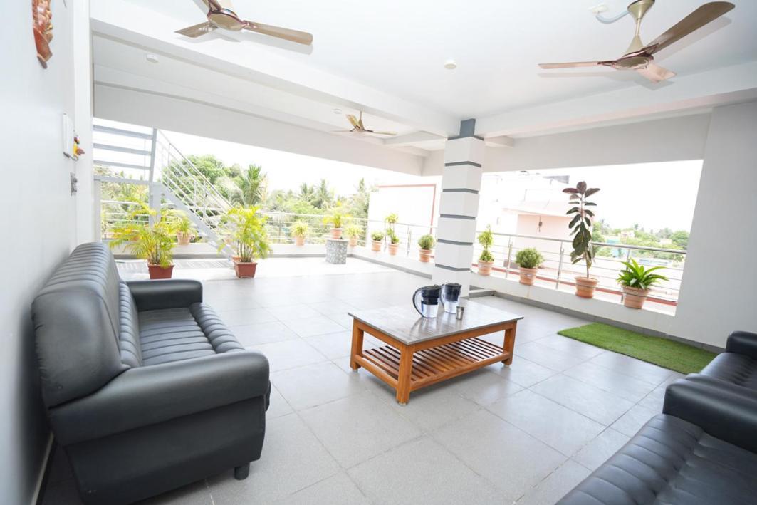 Goutham Residency Hotel Kadalur ภายนอก รูปภาพ